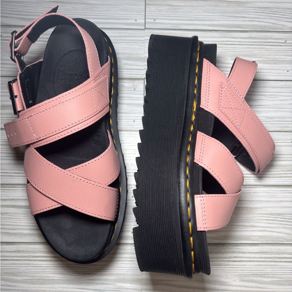 Dr Martens - Voss II quad sandals size 7